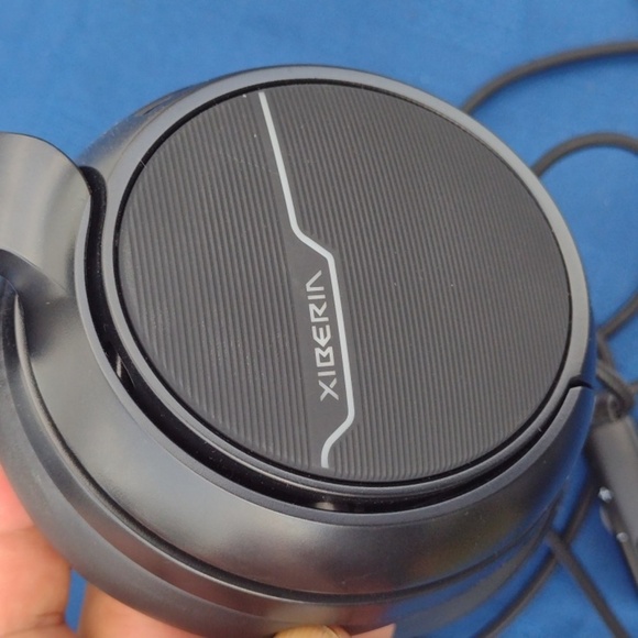 Xiberin model v20 Headset - Picture 2 of 2